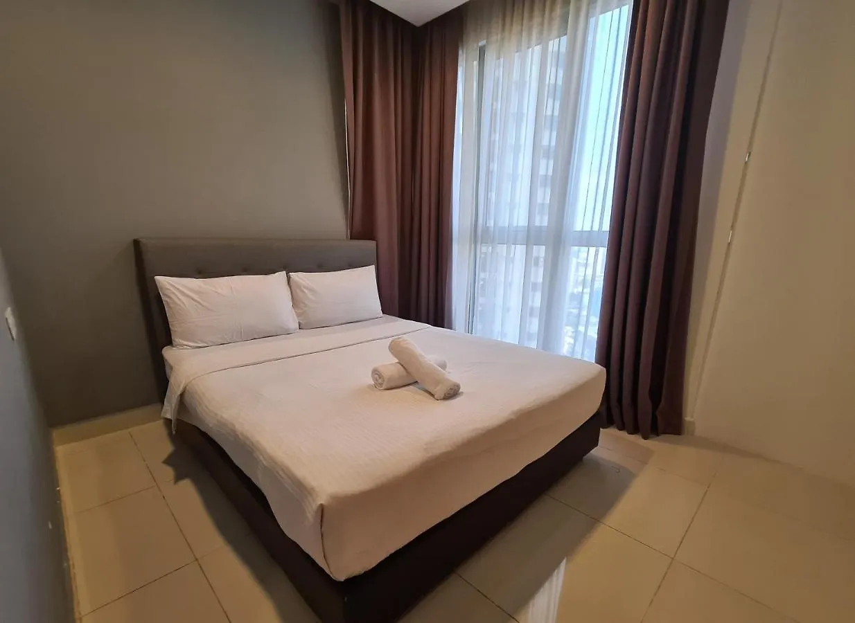 Apartment Regalia Residence Klcc View By Iluxhome Kuala Lumpur Malaysia
