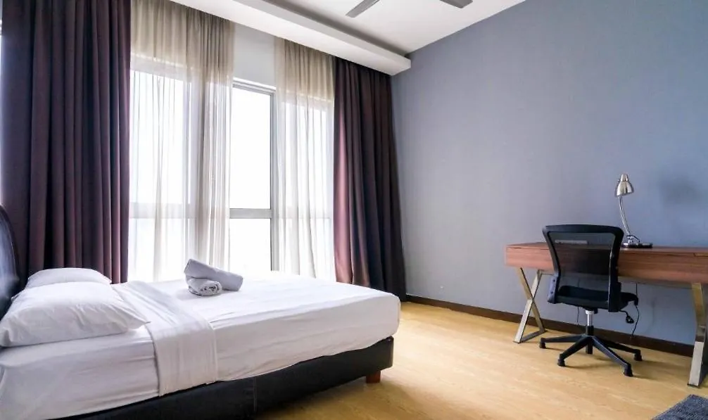Apartment Regalia Residence Klcc View By Iluxhome Kuala Lumpur Malaysia